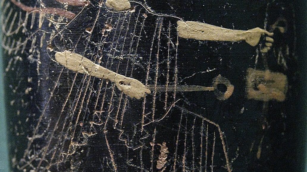 Iris depicted with wings and a herald's staff on an Attic lekythos in Six's technique, a black-figure-family polychrome technique, circa 500-490 BC, found at Tanagra and now in the Louvre.